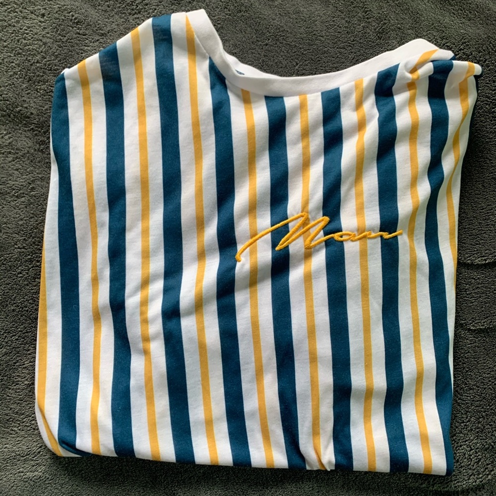 Blue yellow white striped boohooman t shirt